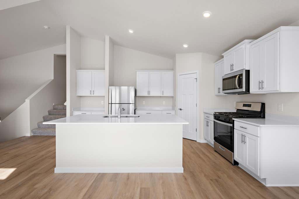 Photo of 380 Florence Avenue S, Annandale, MN 55302 (MLS # 7131083)