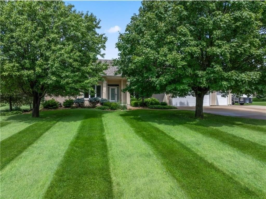Photo of 2631 Hawk Hill Lane SW, Rochester, MN 55902 (MLS # 7153732)