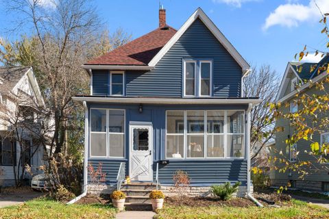 378 Osceola Avenue S Saint Paul MN 55102