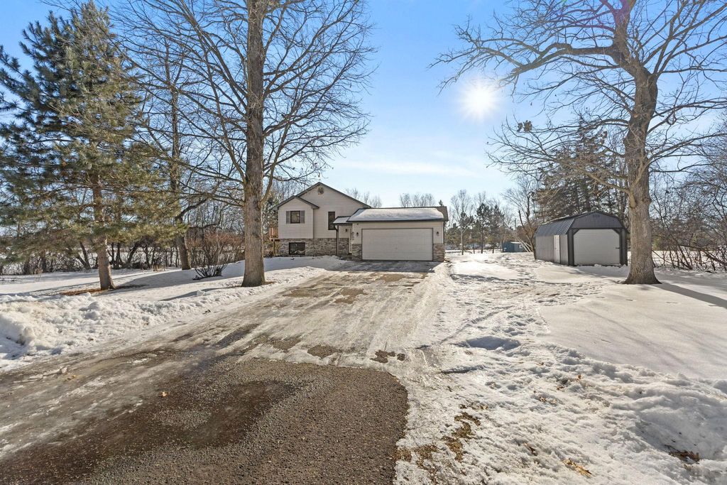Photo of 6789 401st Street, North Branch, MN 55056 (MLS # 7007344)