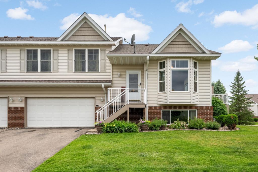 Photo of 20683 Hampshire Way, Lakeville, MN 55044 (MLS # 7095377)