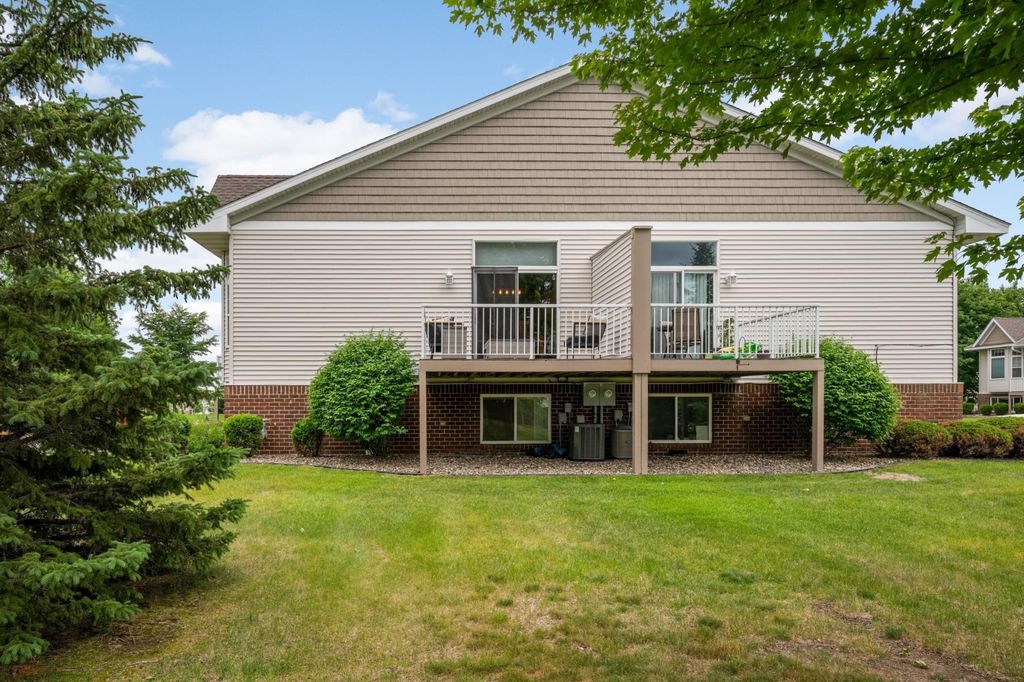 Photo of 20683 Hampshire Way, Lakeville, MN 55044 (MLS # 7095377)