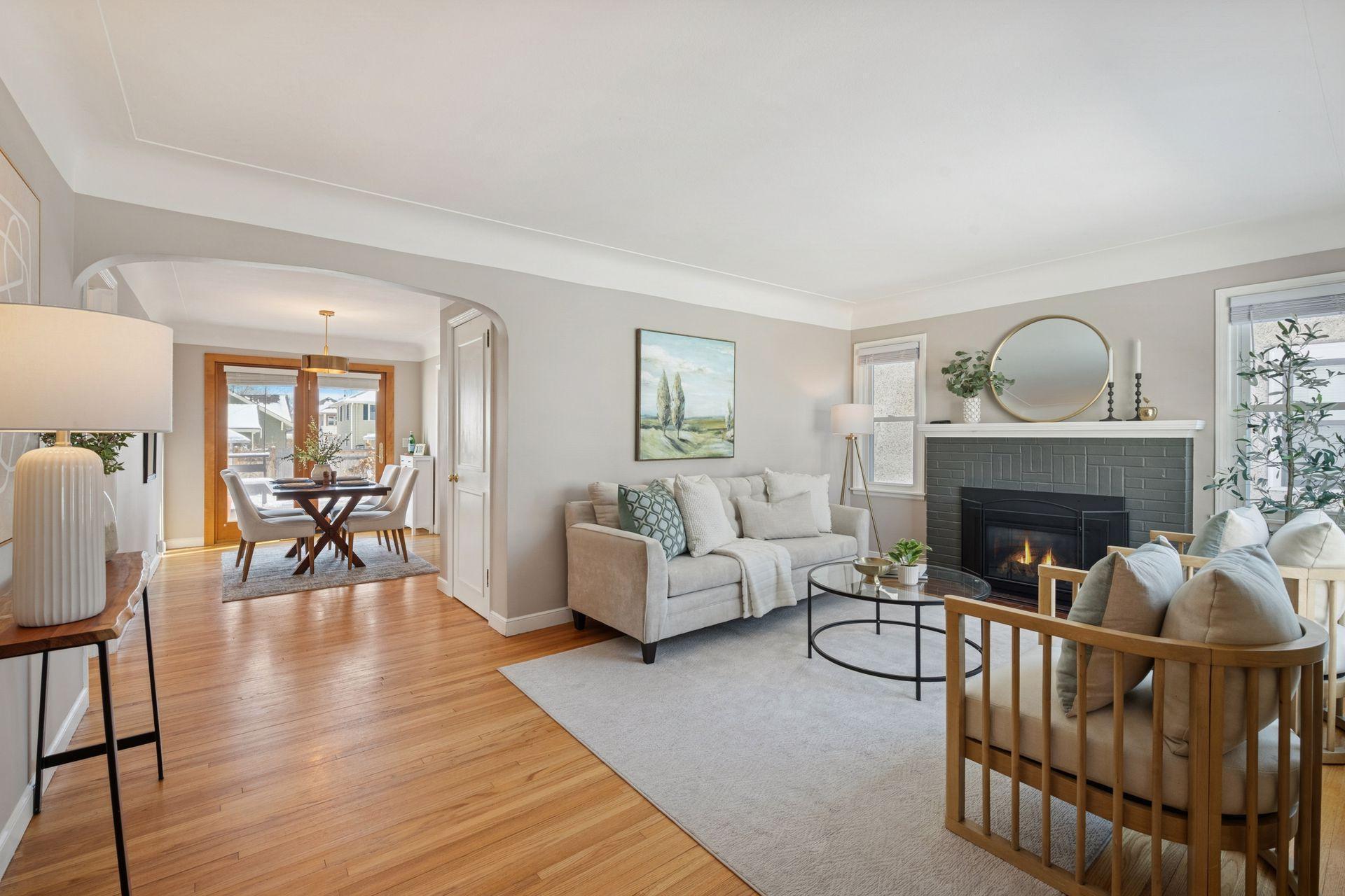 4643 Pleasant Avenue