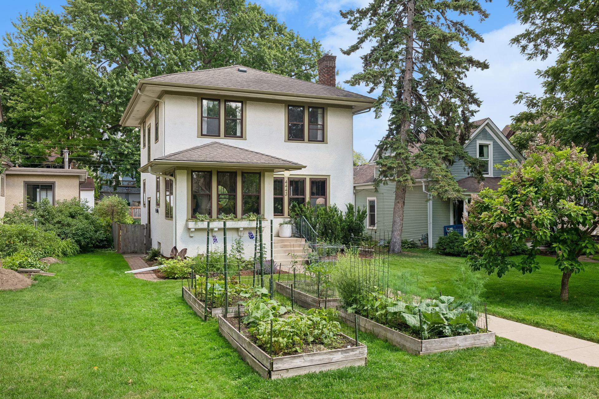 4443 Pleasant Avenue