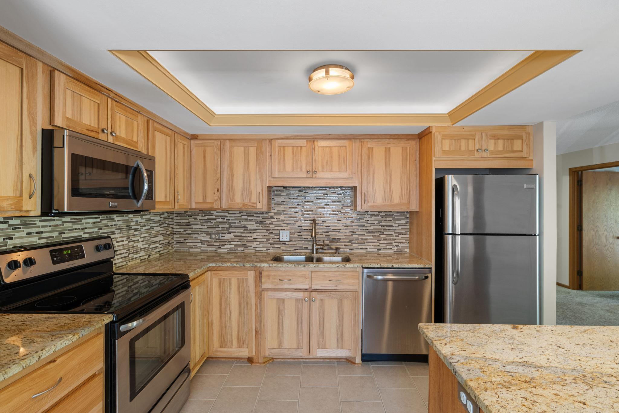 2885 Knox Avenue S 208