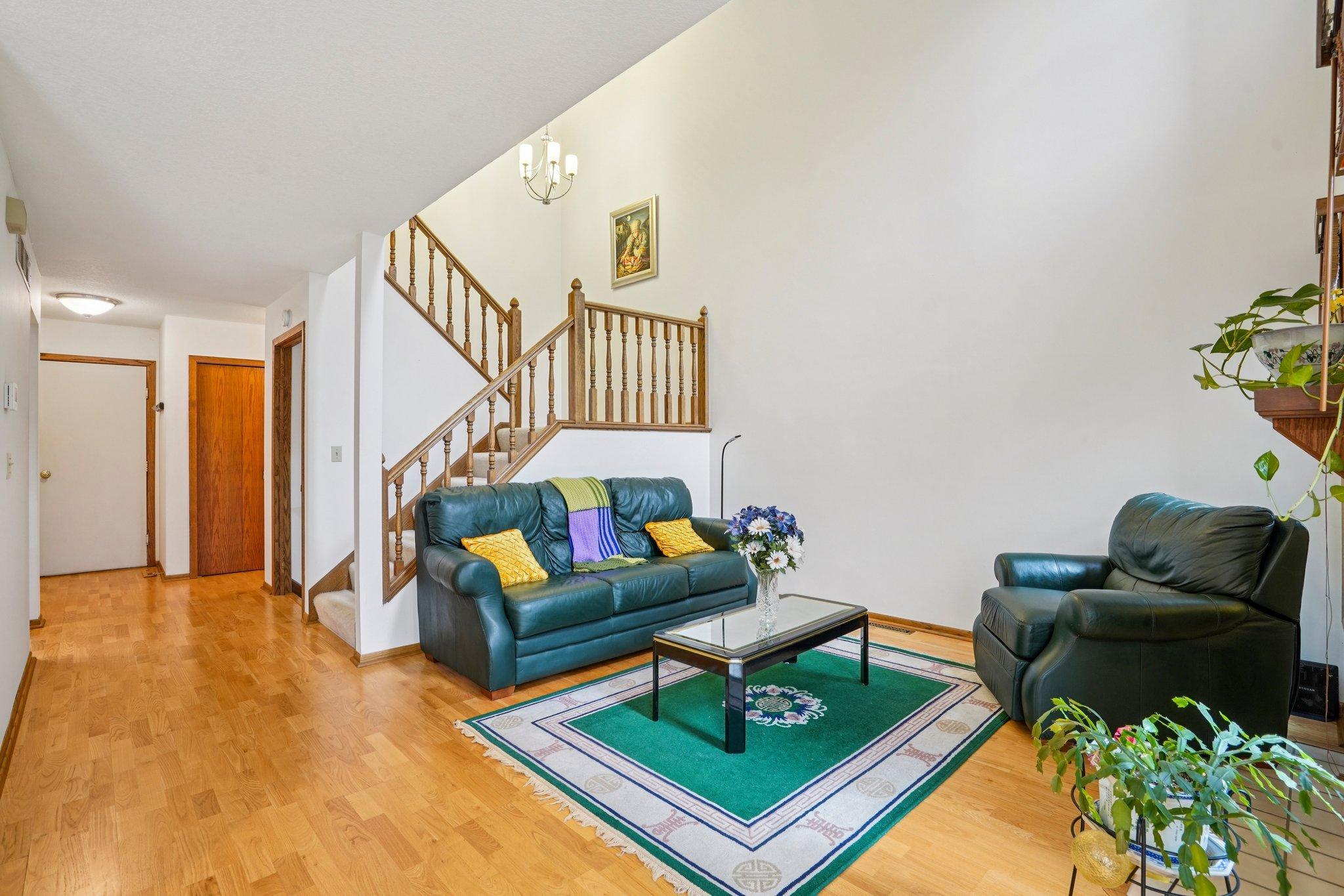 1646 Rose Hill Circle