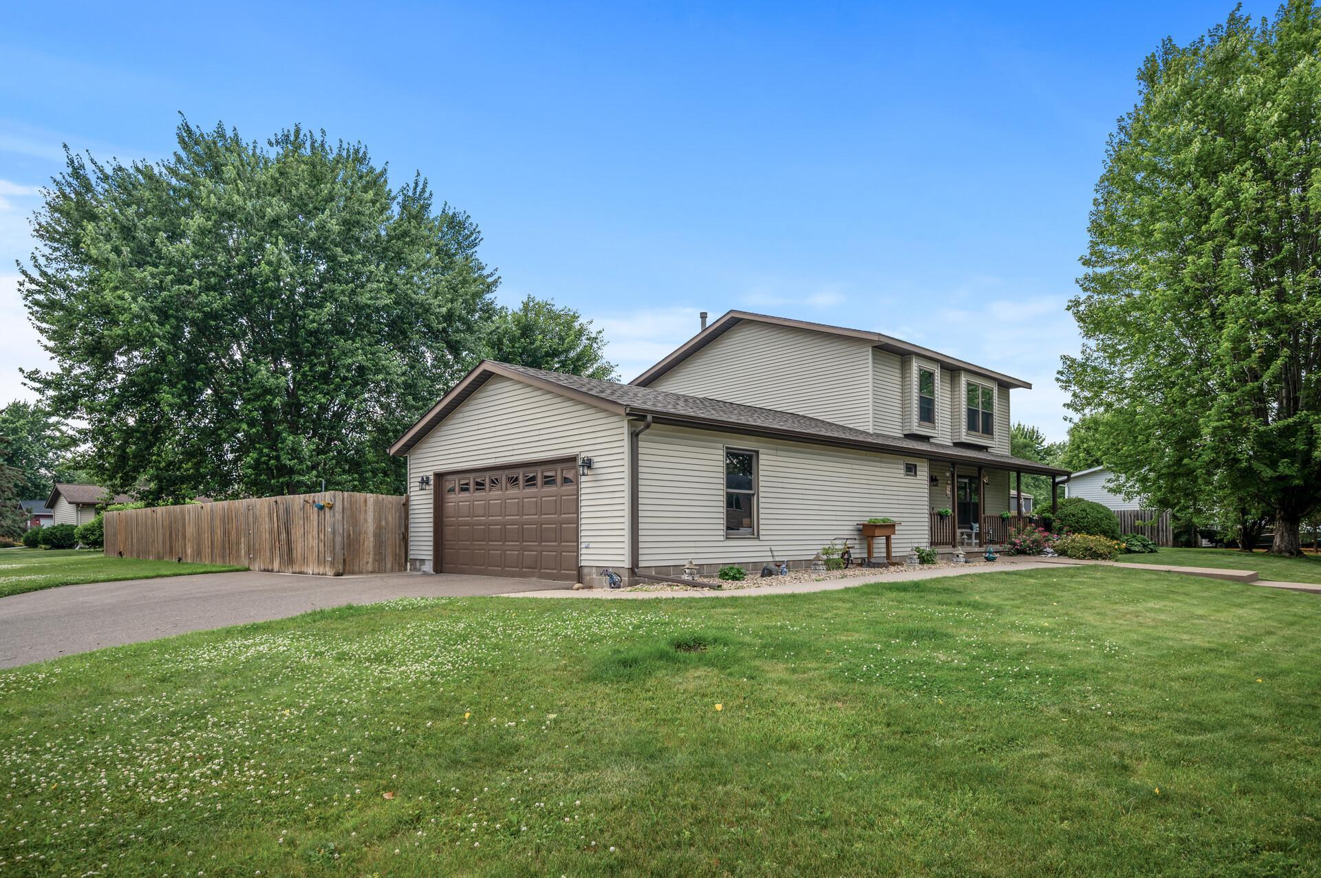 1205 Namekagon Loop