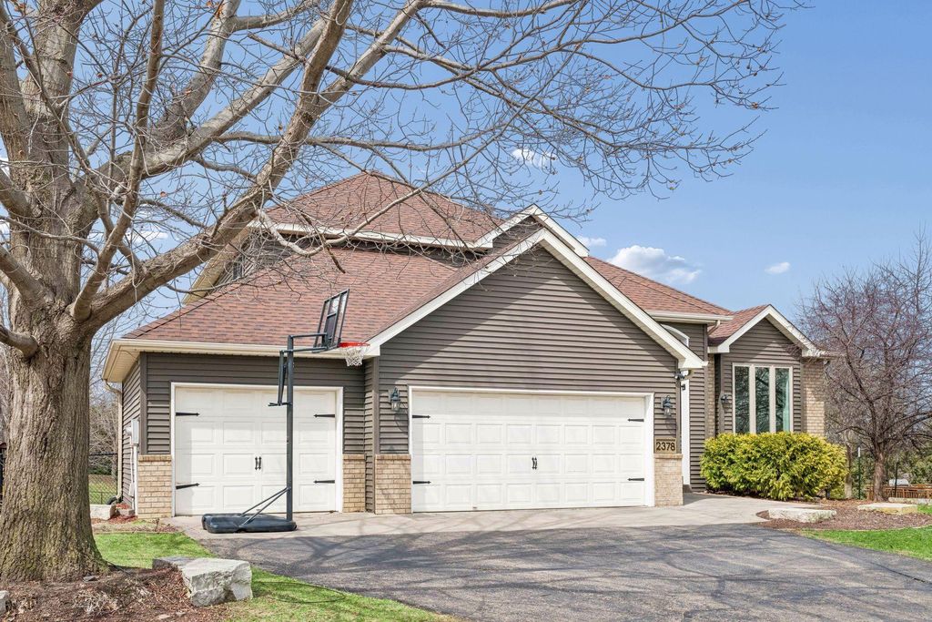 Photo of 2378 Manuela Drive, Chaska, MN 55318 (MLS # 7049038)