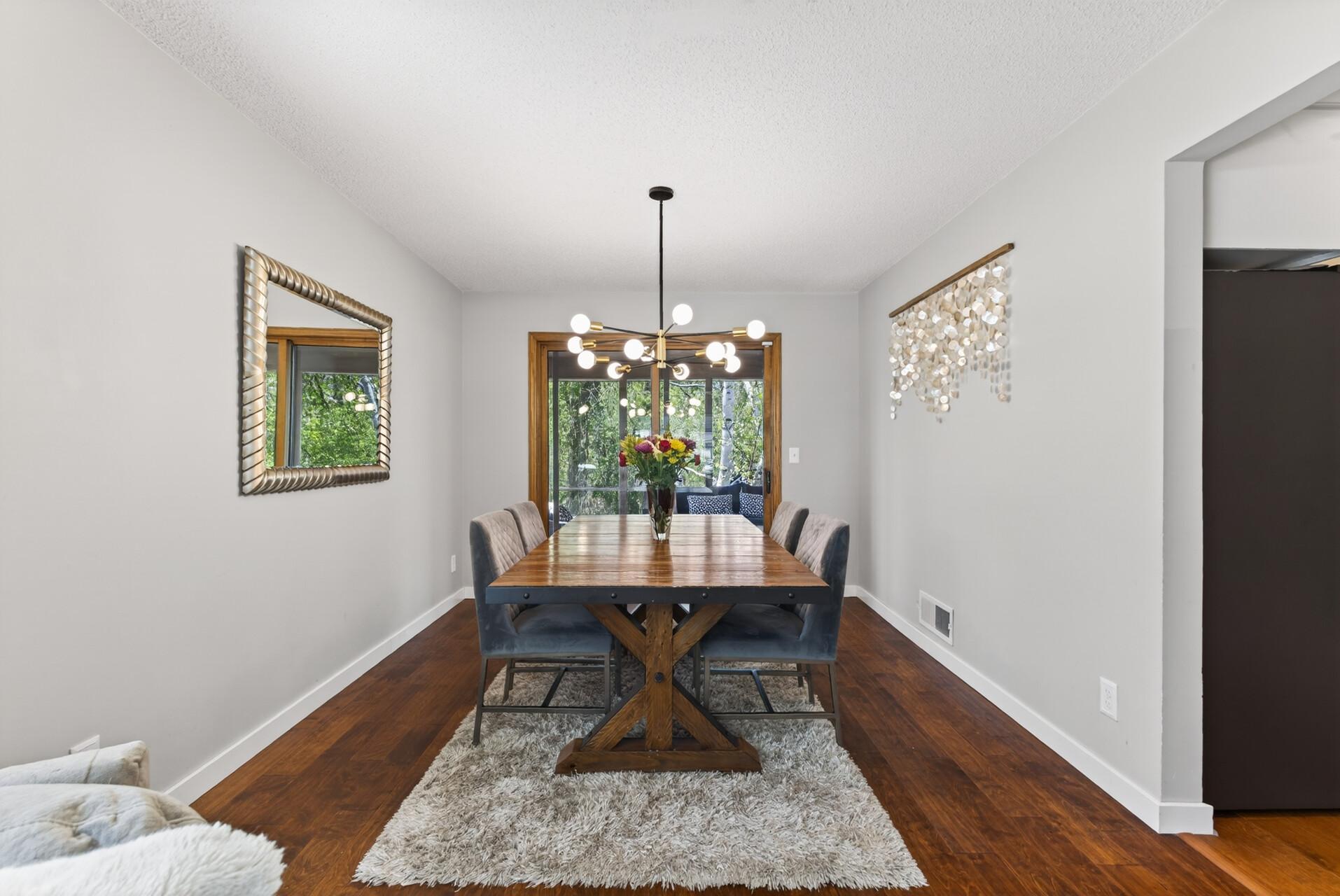1289 Castle Court