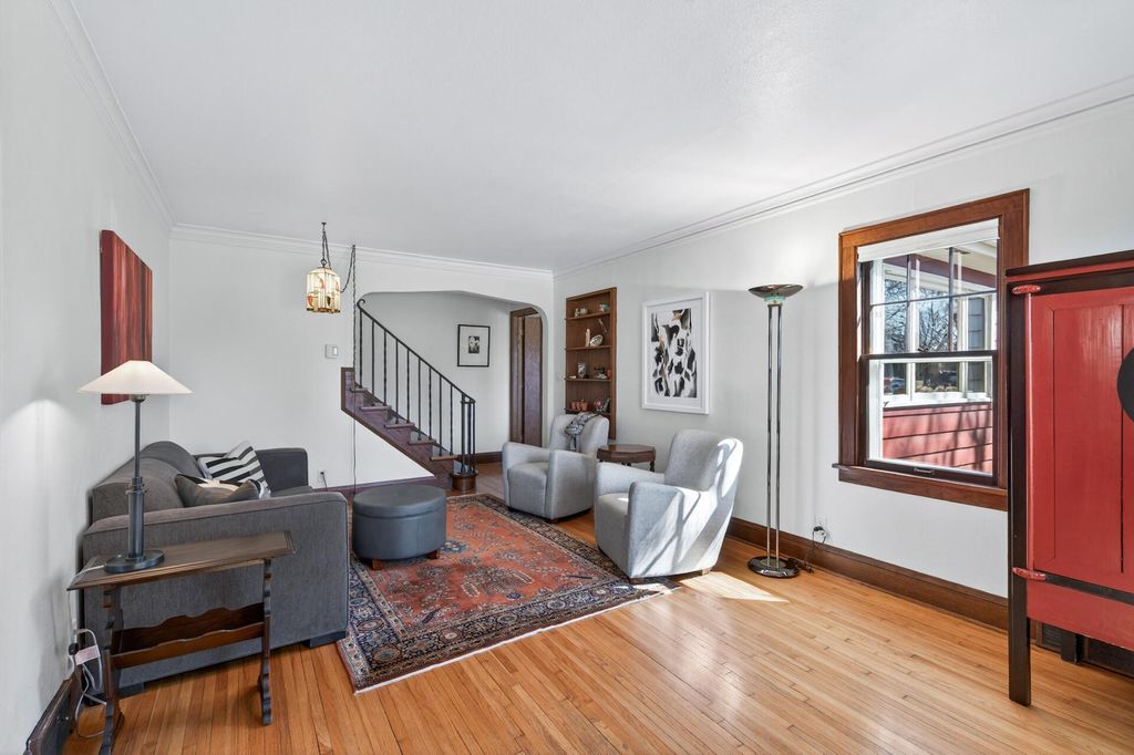 Photo of 1861 Rome Avenue, Saint Paul, MN 55116 (MLS # 7020847)