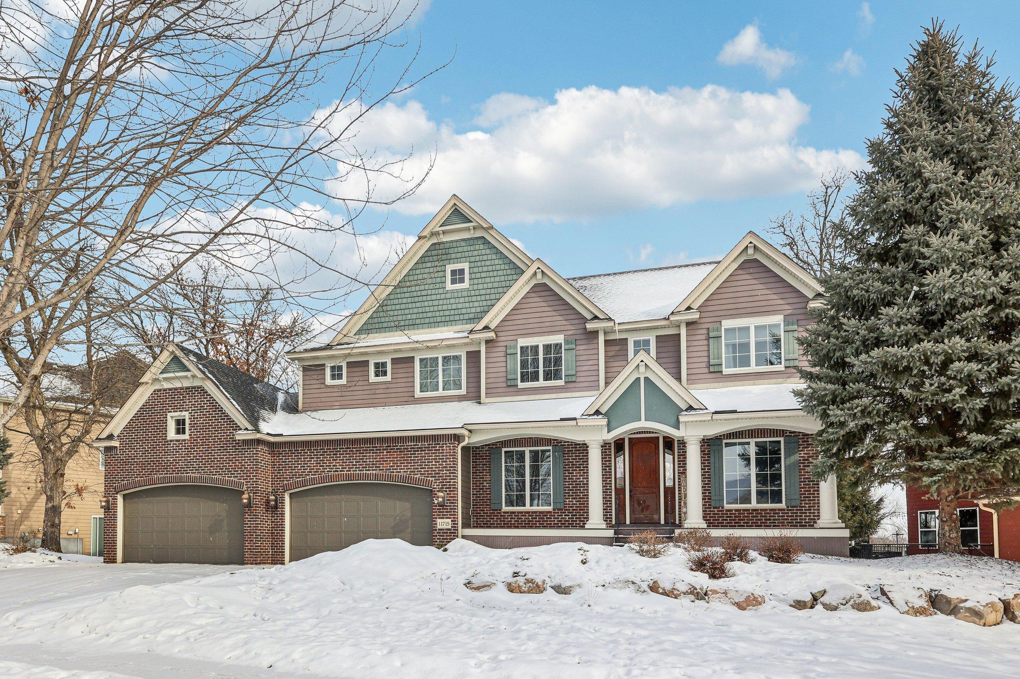 11715 Naples Circle NE