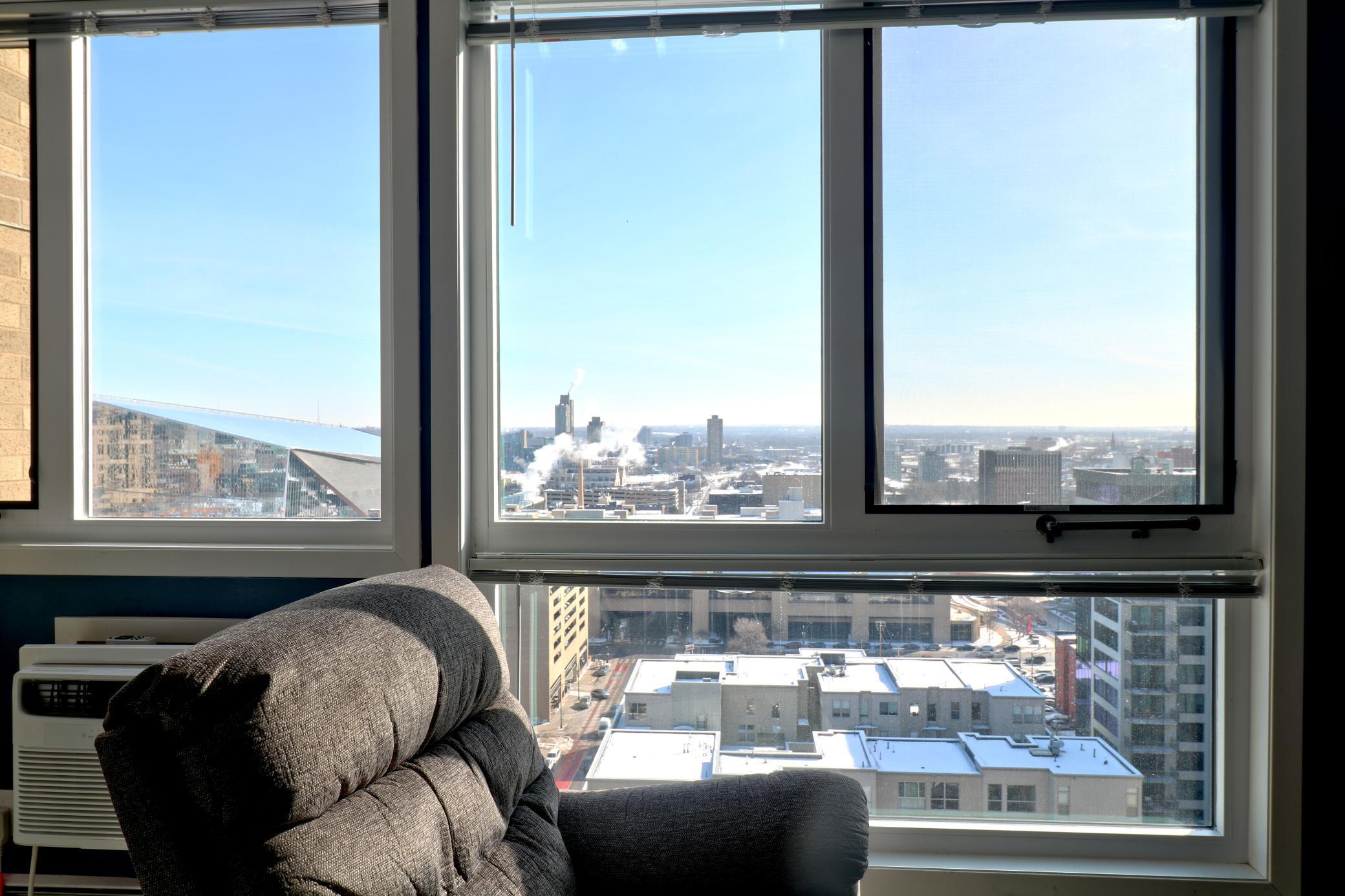 433 S 7th Street 2104