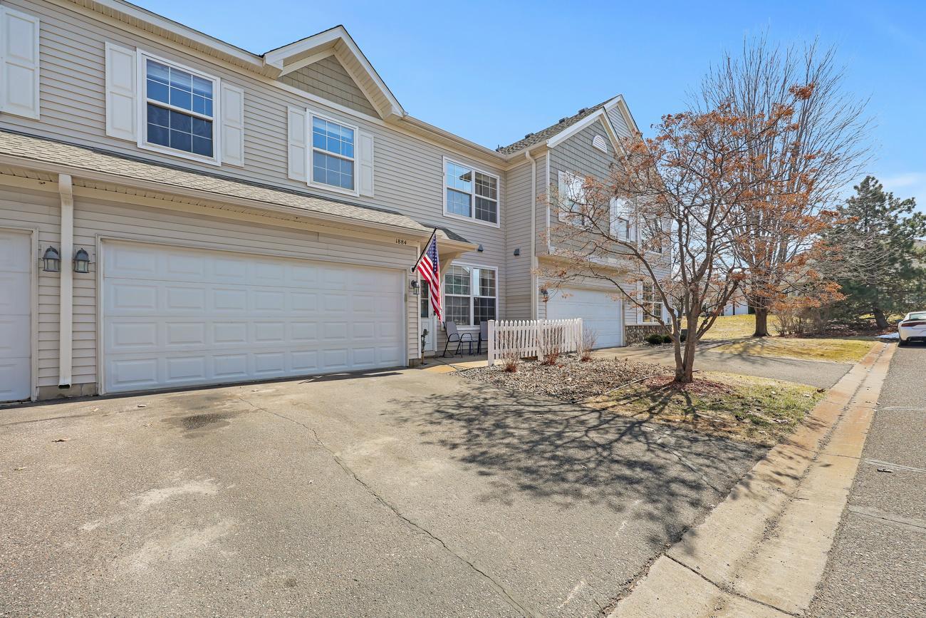 1884 Bluestem Lane 58