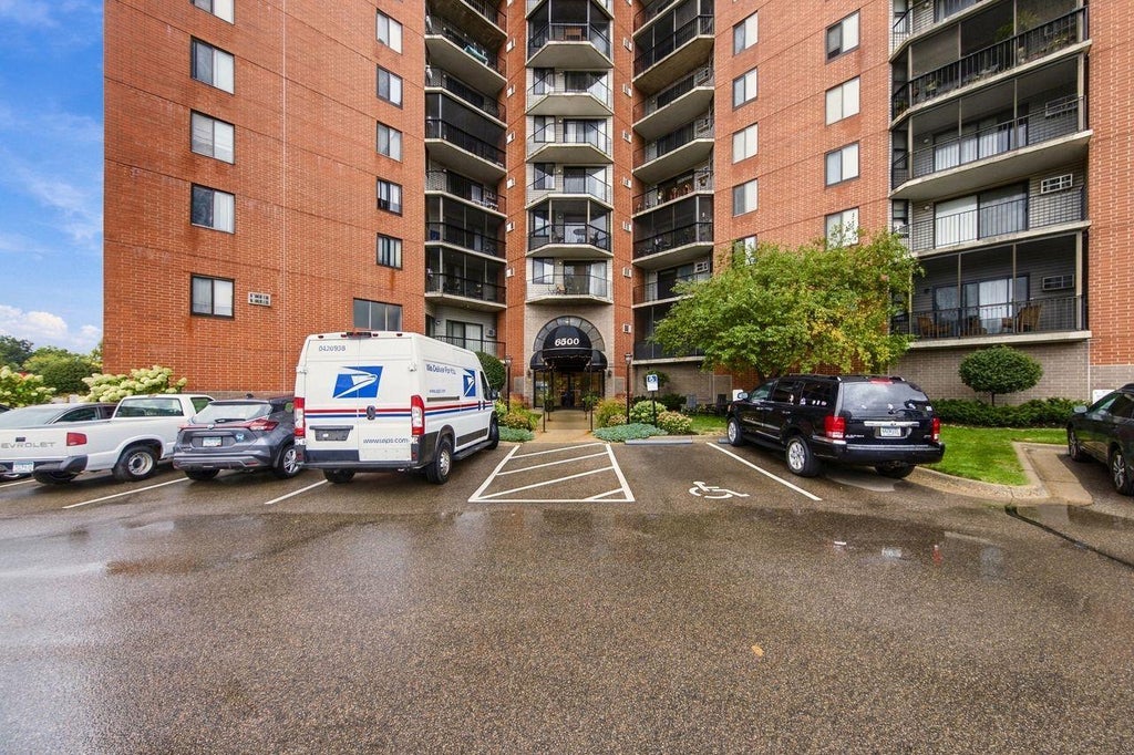 Photo of 6500 Woodlake Drive #210, Richfield, MN 55423 (MLS # 7146315)