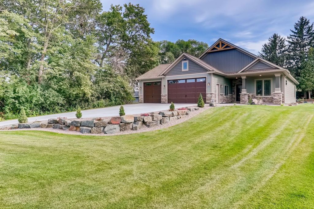 Photo of 2060 125th Lane NW, Coon Rapids, MN 55448 (MLS # 7016724)