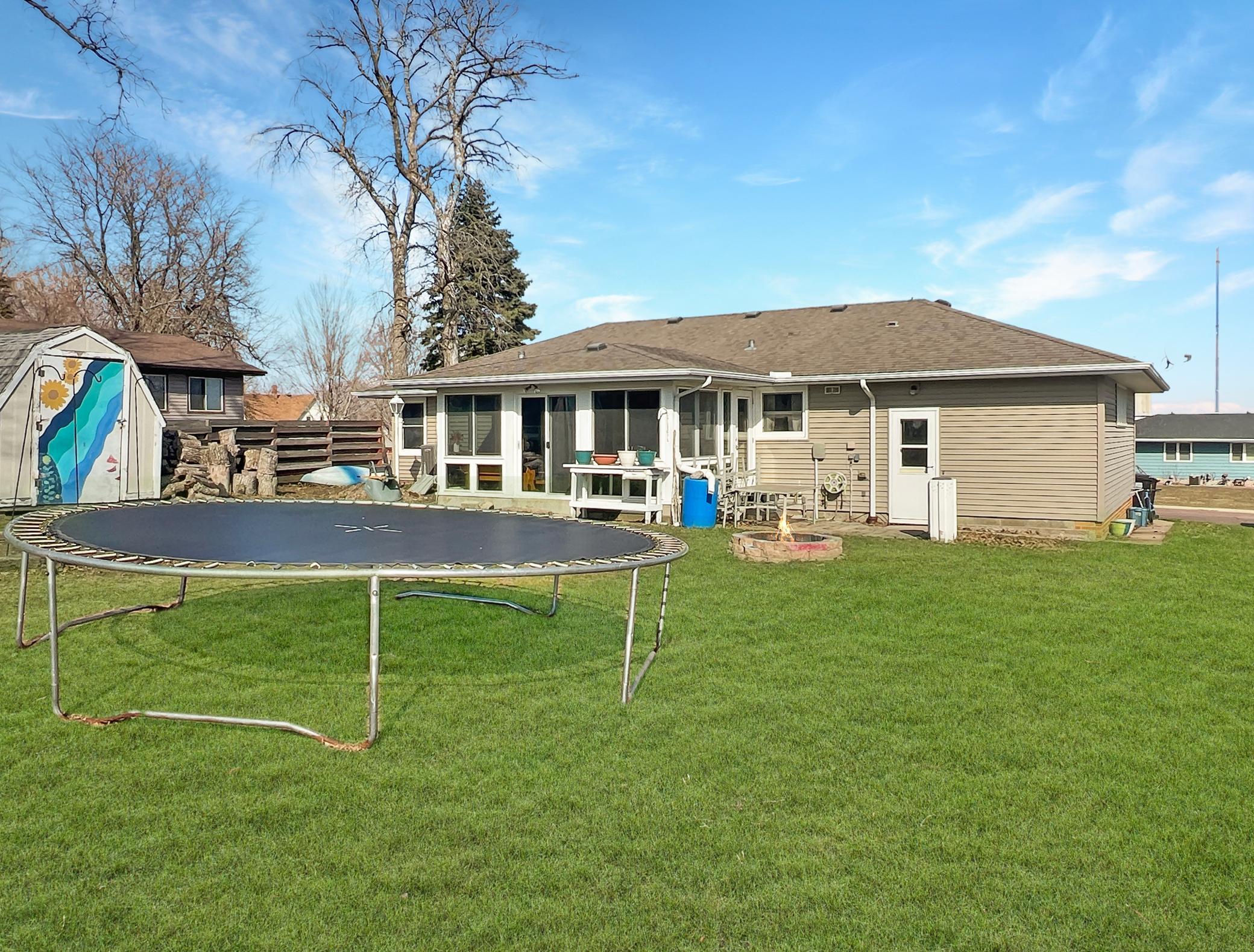 103 Montgomery Street - Photo 3