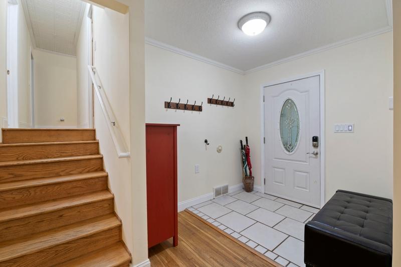 9045 Inver Grove Trail
