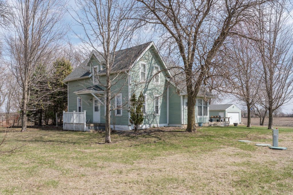 Photo of 5822 500th Avenue, Bricelyn, MN 56014 (MLS # 7052689)