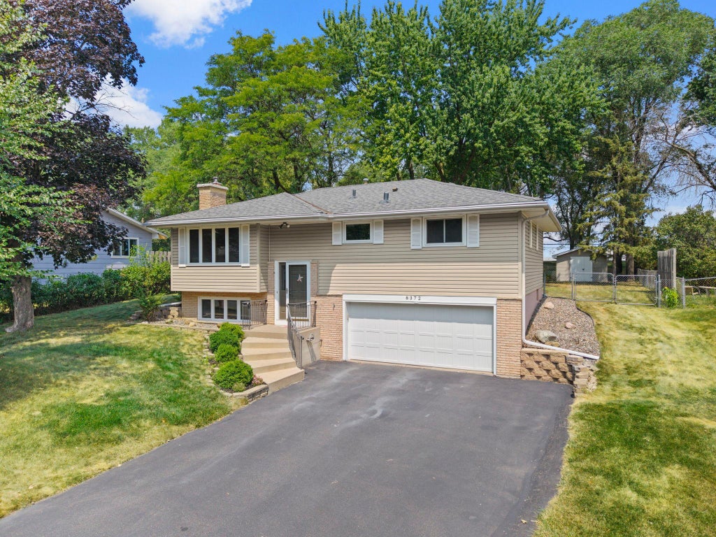 Photo of 8372 50th Avenue N, New Hope, MN 55428 (MLS # 7135236)