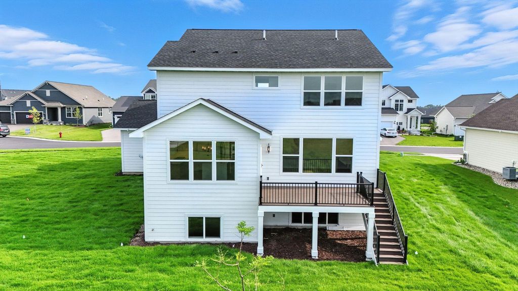 Photo of xxx Knightsbridge Ln N, Lake Elmo, MN 55042 (MLS # 7040465)