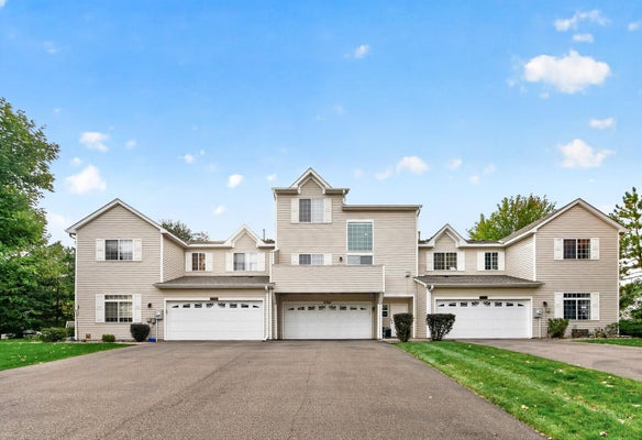 17679 HACKBERRY CT, EDEN PRAIRIE, MN 55347 - Image 0634c748dcbc7fdbfd765c1f3f8eccaa/2856283818