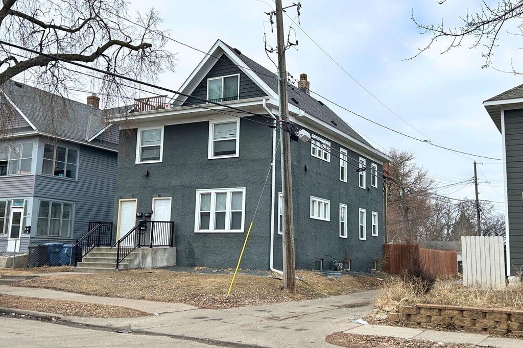 Photo of 16 W 33rd Street, Minneapolis, MN 55408 (MLS # 6817411)