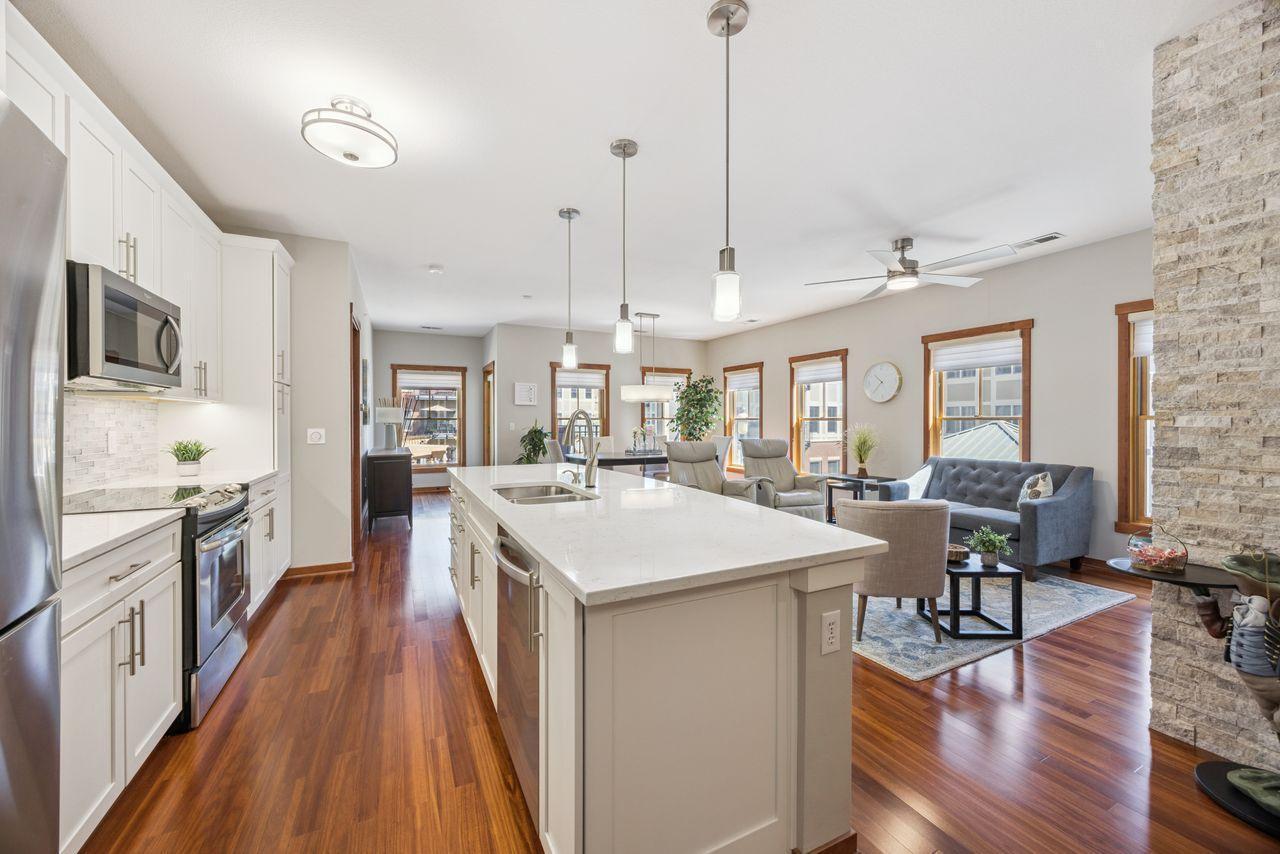 350 Main Street N 300