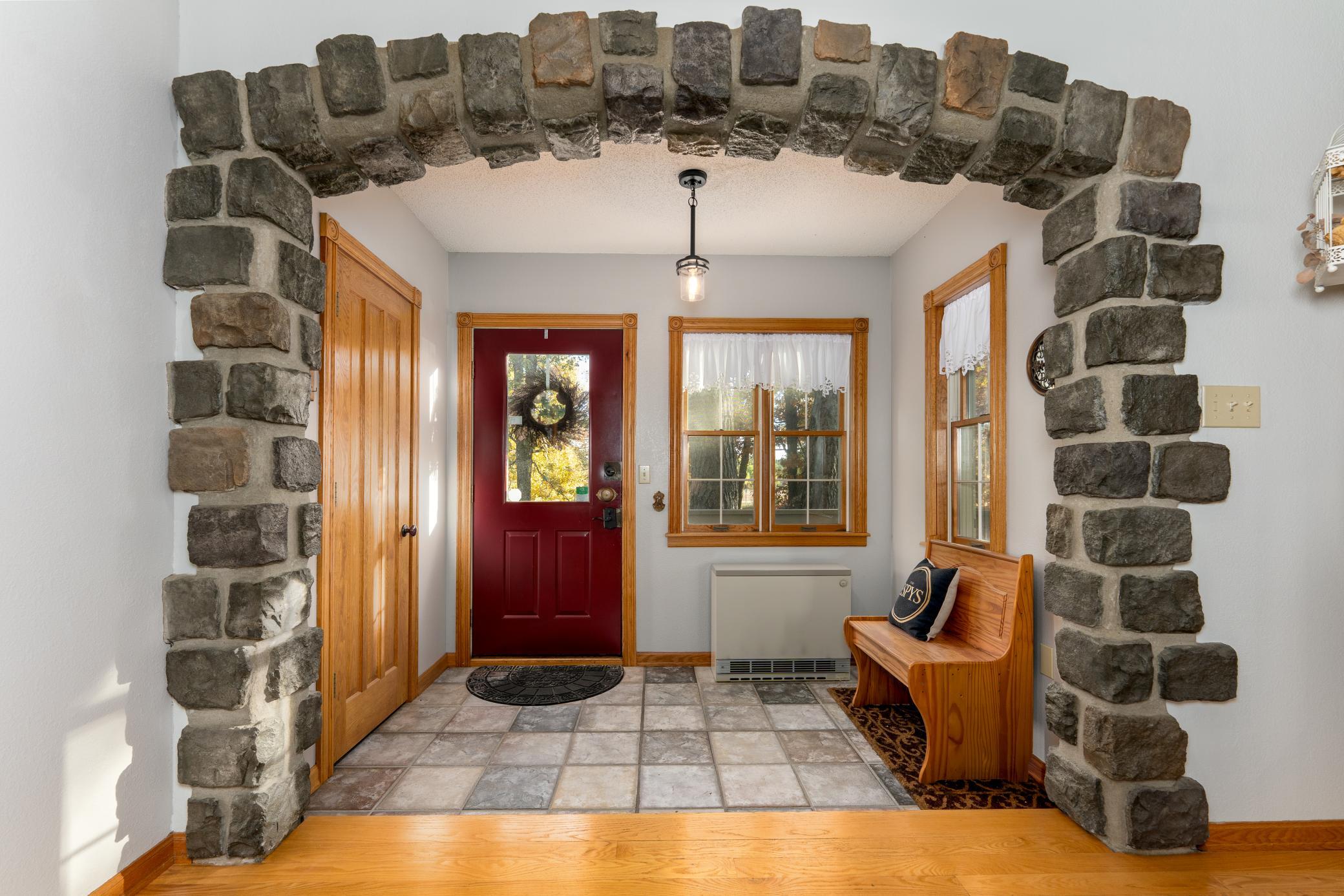 6322 Highland Scenic Road