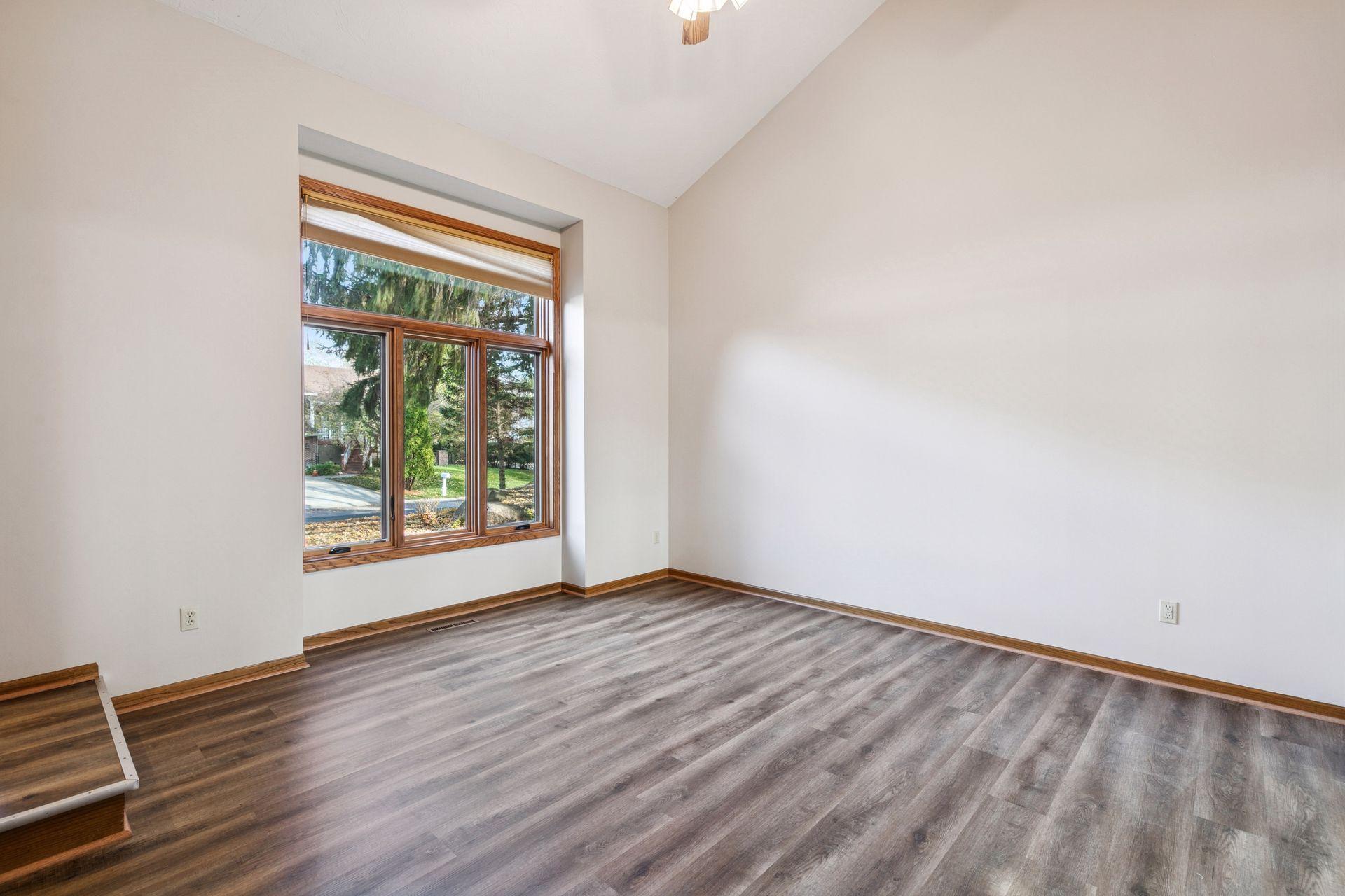 14936 Timberglade Circle NE