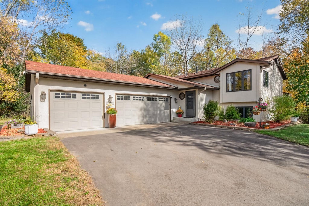 Photo of 23521 Kumquat Street NW, Bethel, MN 55005 (MLS # 7160754)