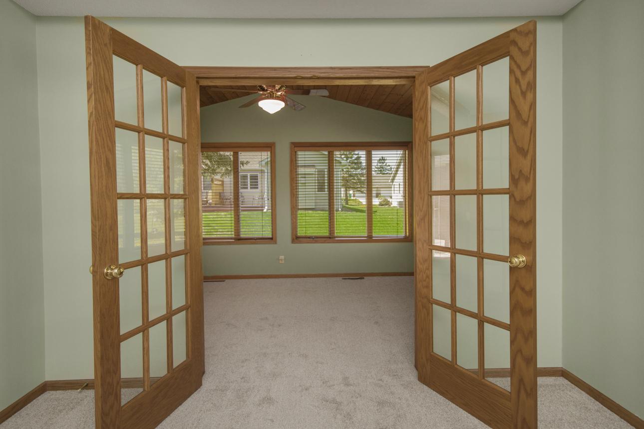 1922 Eastridge Court