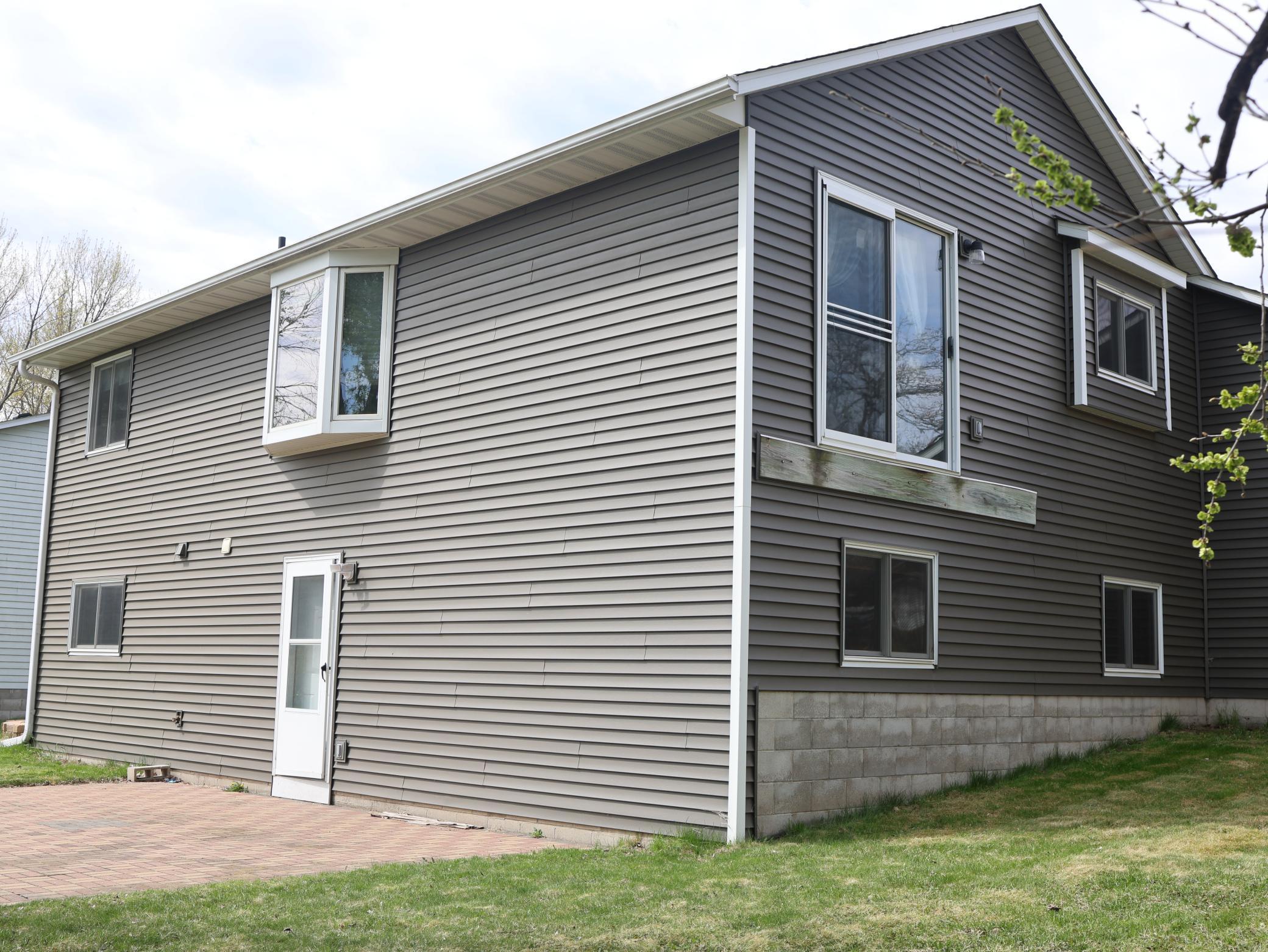 2180 N English Street