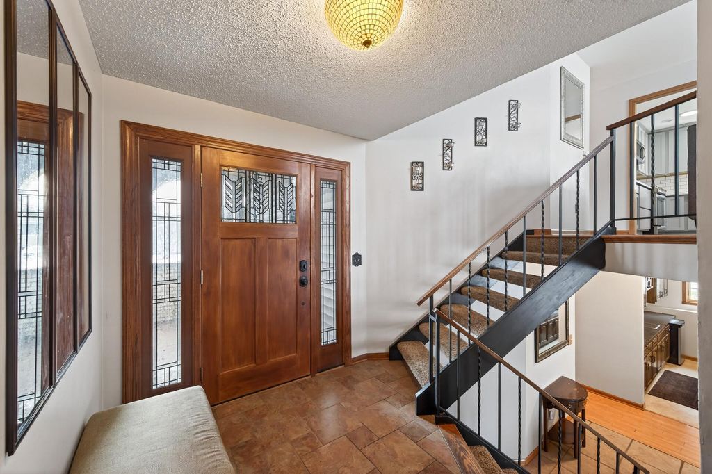 Photo of 6816 83rd Avenue N, Brooklyn Park, MN 55445 (MLS # 7007347)