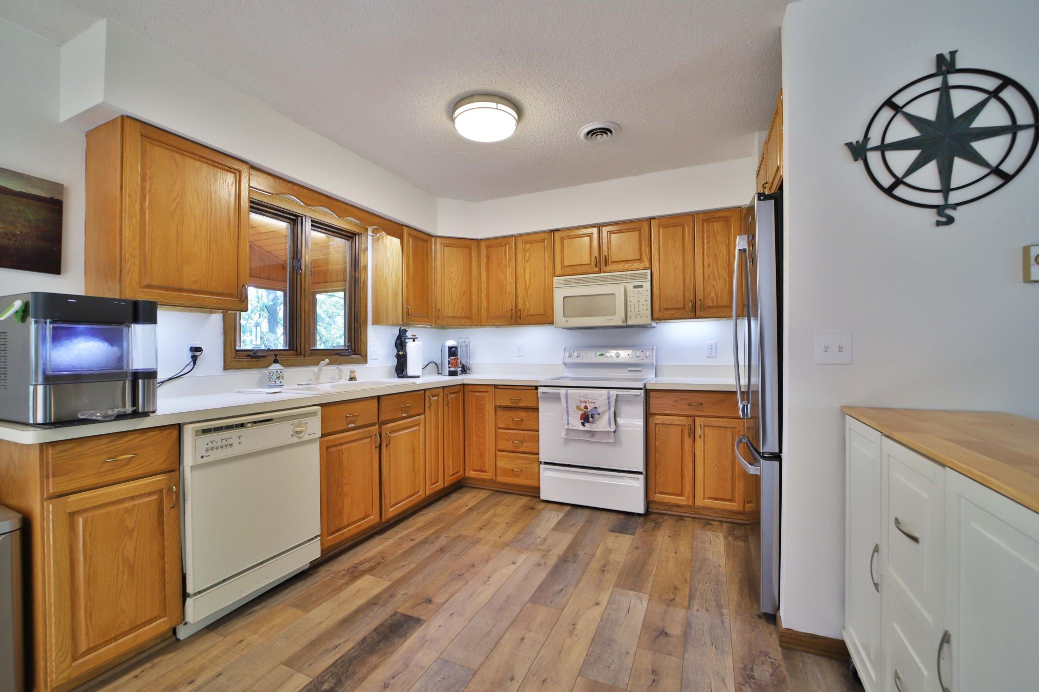 26210 Edna Lane