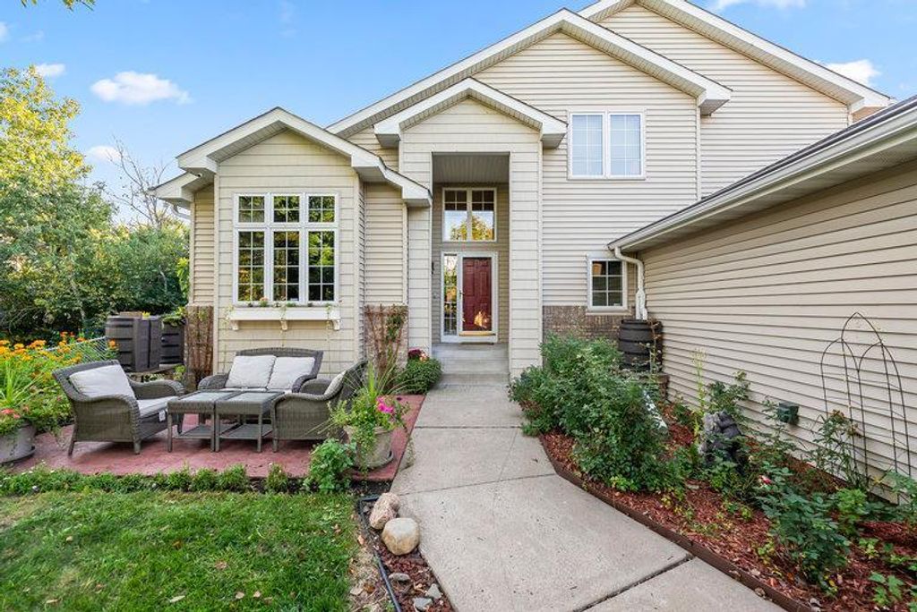 Photo of 9737 Greenspruce Court N, Brooklyn Park, MN 55443 (MLS # 6793921)