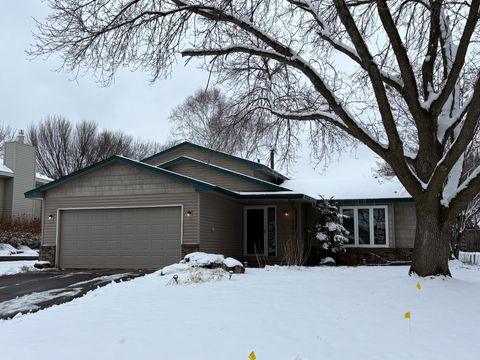 9246 Shenandoah Lane N Maple Grove MN 55369