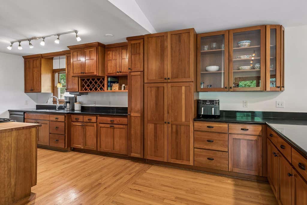 Photo of 6032 Knox Avenue S, Minneapolis, MN 55419 (MLS # 7094543)