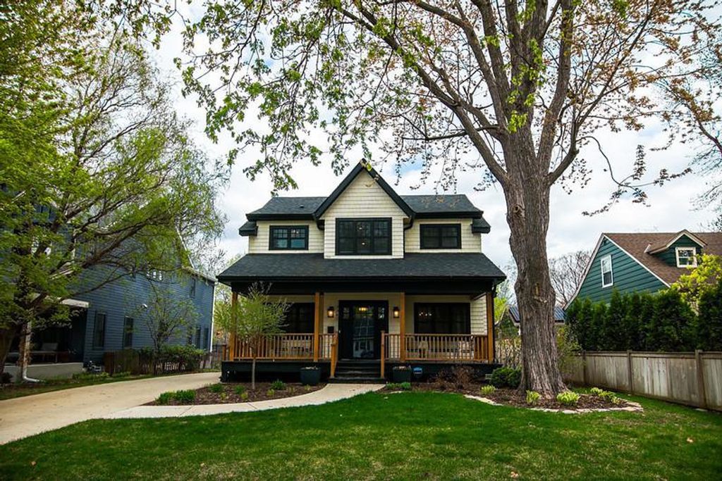 Photo of 3345 S Alabama Avenue S, Saint Louis Park, MN 55416 (MLS # 7065073)