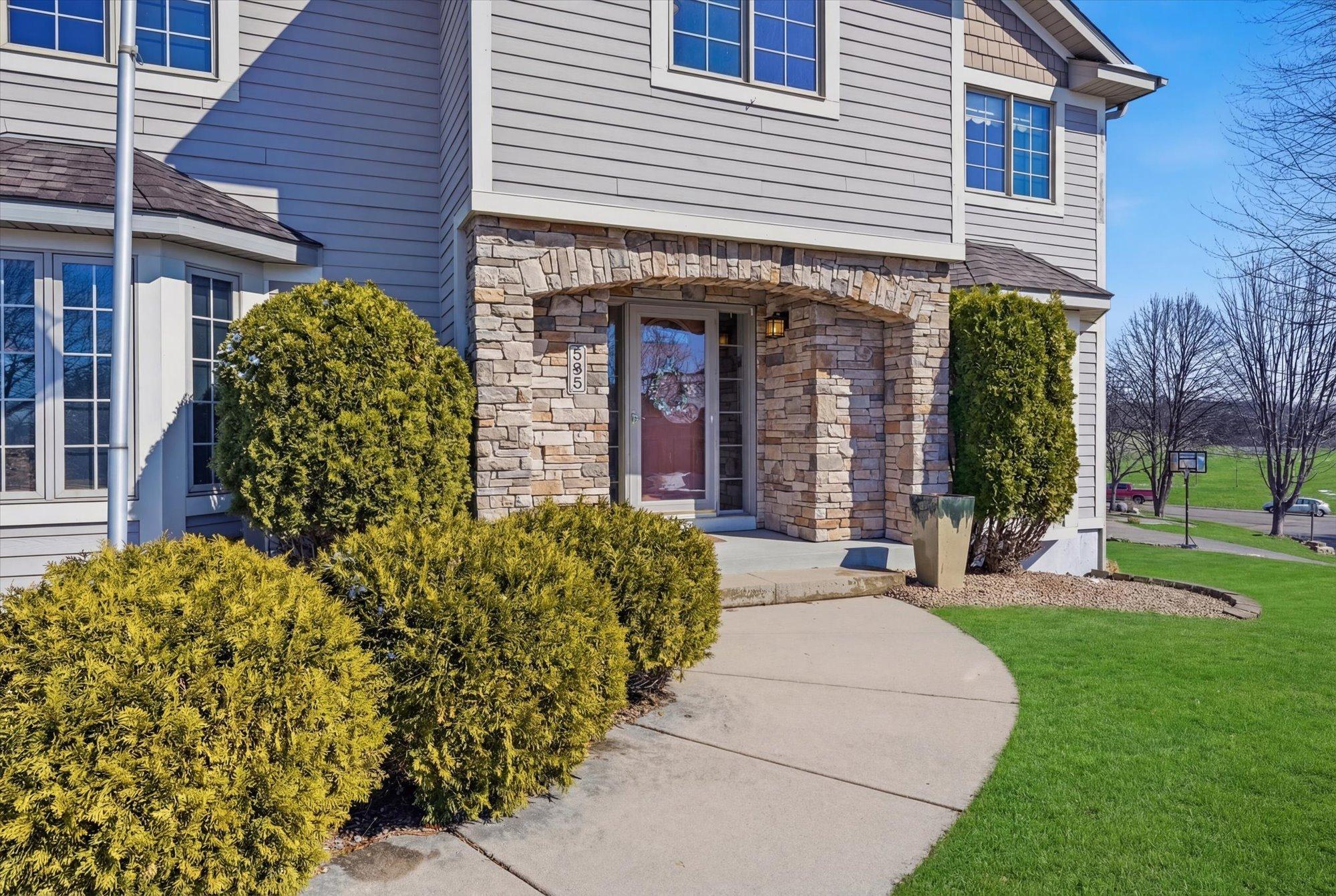 585 High Ridge Circle