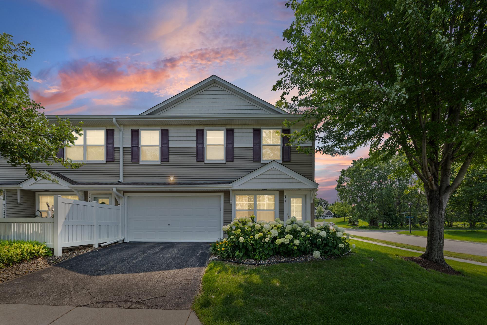Photo 1 of 35 — 3232 Oak View Drive, Woodbury, MN 55129
