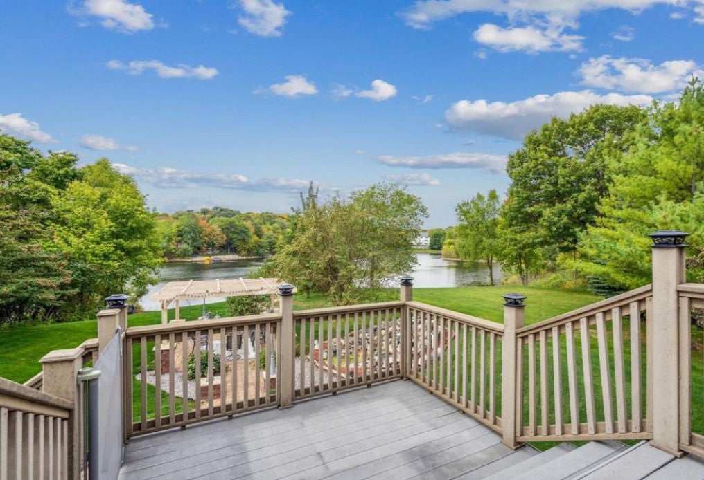 Photo of 14156 Louisiana Avenue S, Savage, MN 55378 (MLS # 7165229)