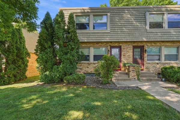 1482 21ST AVE NW APT 1, NEW BRIGHTON, MN 55112 - Image 06e22eaf56971ea28837dacbbac0bdc2/522919848