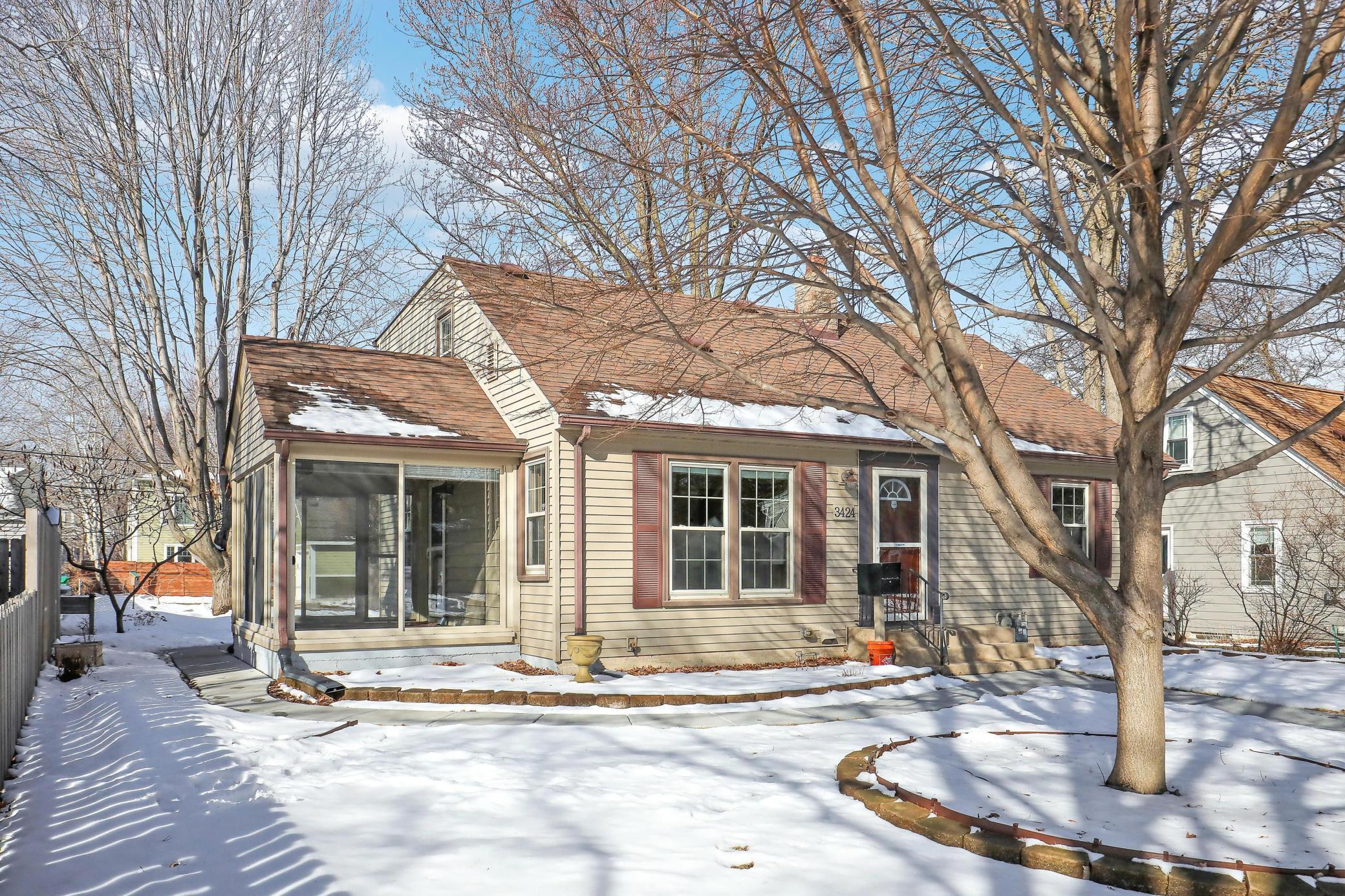 3424 Yosemite Avenue S