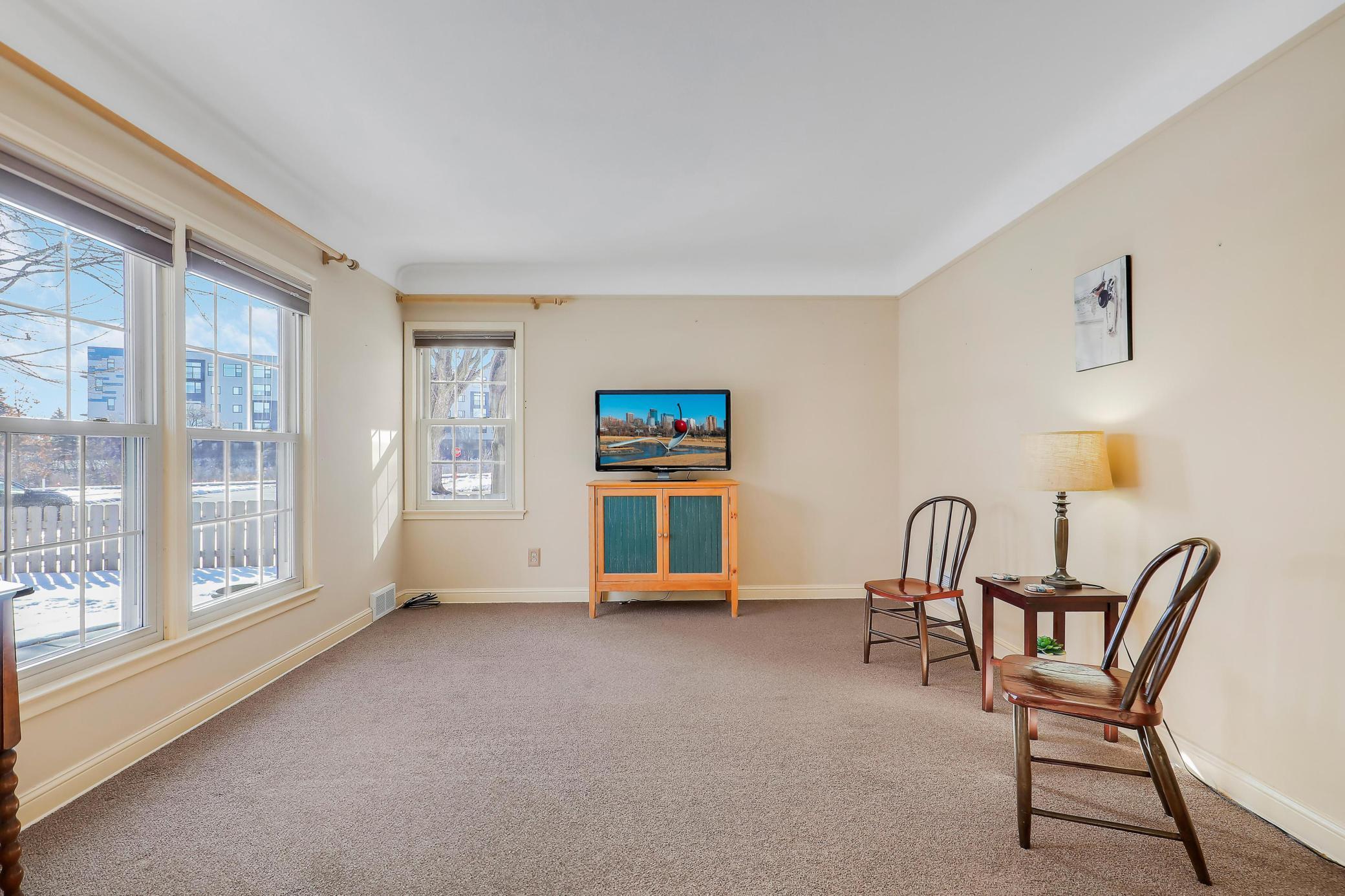 3424 Yosemite Avenue S