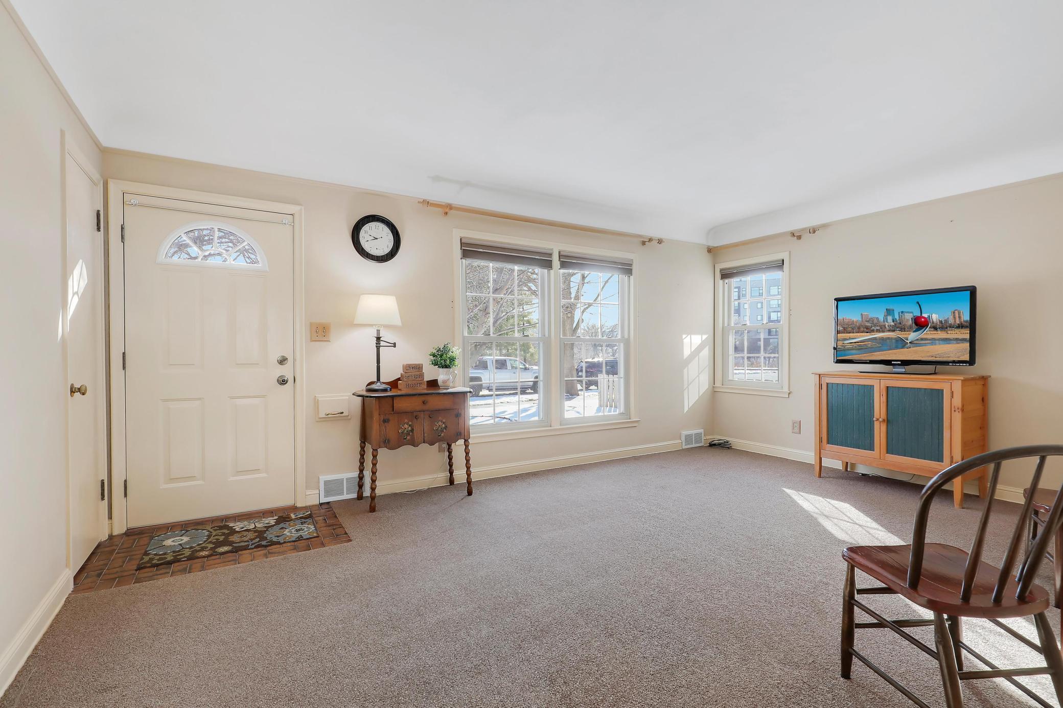 3424 Yosemite Avenue S