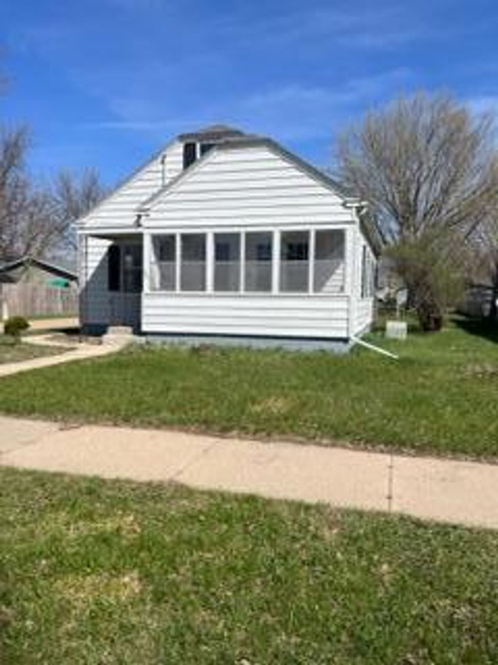 Photo of 102 8th Street, Windom, MN 56101 (MLS # 7058447)