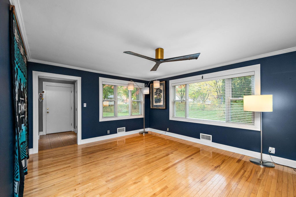 Photo of 3310 Sheridan Avenue N, Minneapolis, MN 55412 (MLS # 7163222)
