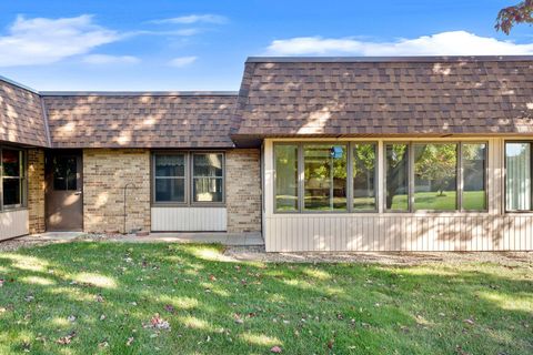 Photo of 1200 18th Avenue NW #137, Austin, MN 55912 (MLS # 6804185)