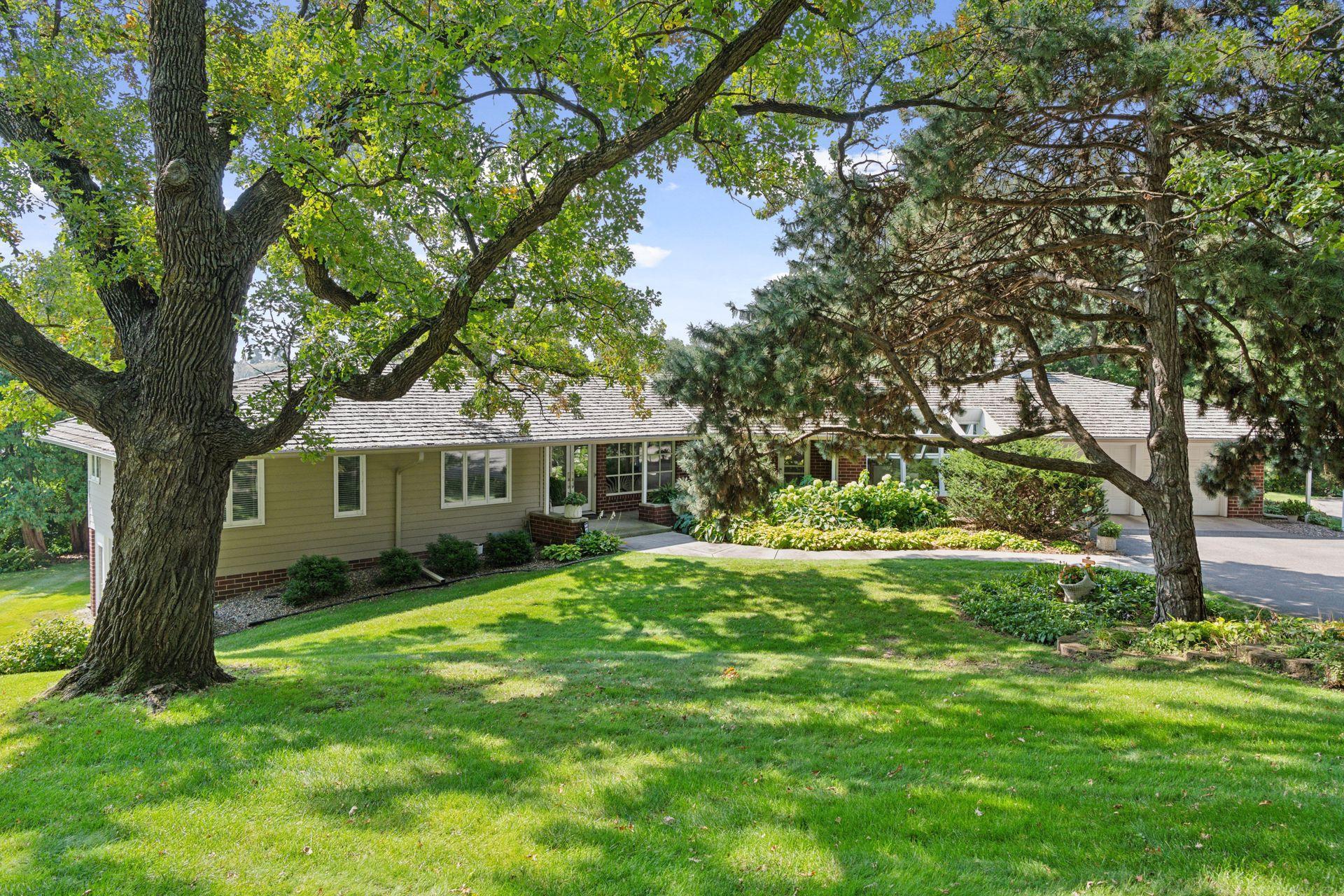 7011 Willow Creek Road