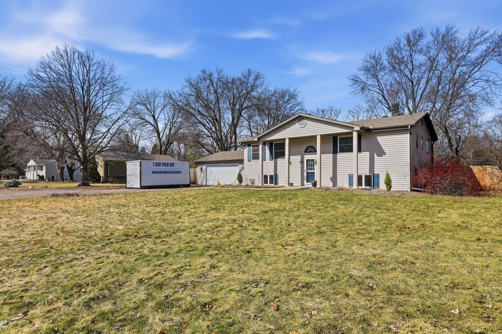 Photo of 15720 7th Avenue N, Plymouth, MN 55447 (MLS # 7038049)